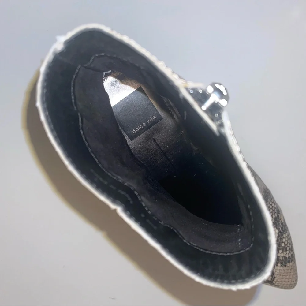 Flawless Dolce Vita Snakeskin Pointed Toe Boots 8 - Picture 9 of 10